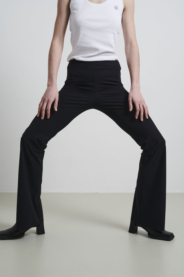 Pants Eliya Easy Wear flair Technical Jersey | Black