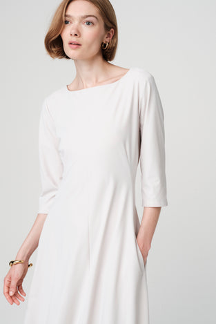 Asola structure tech jersay dress | Sand