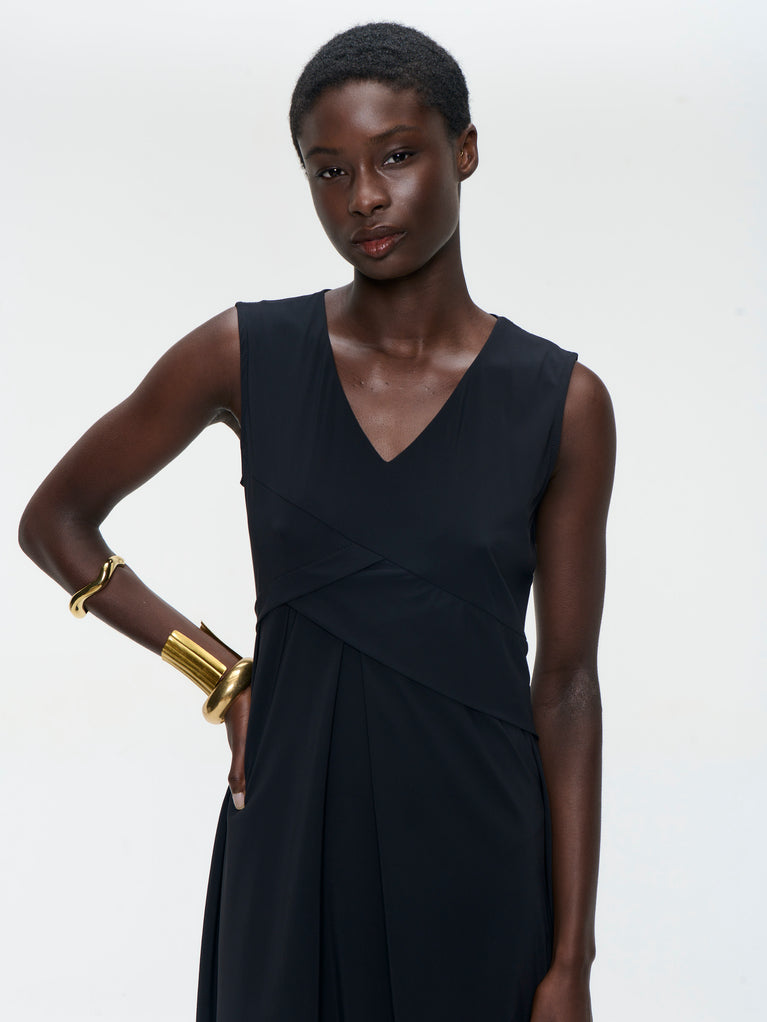 Almi dress technical jersey | Black