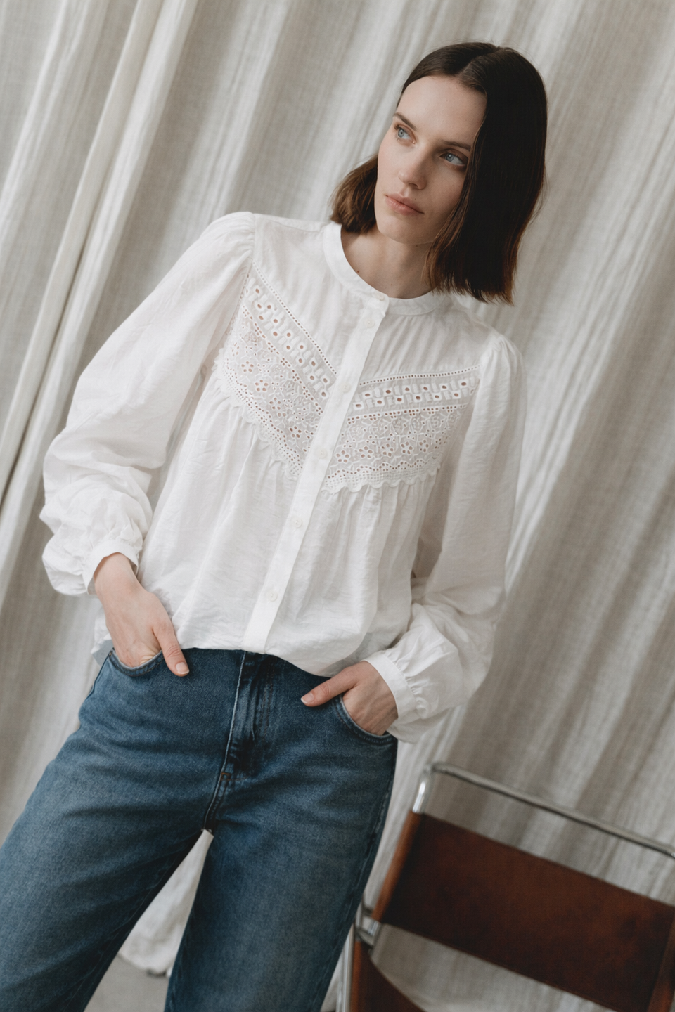 Vesy viscose lace blouse | Clound Dancer 2